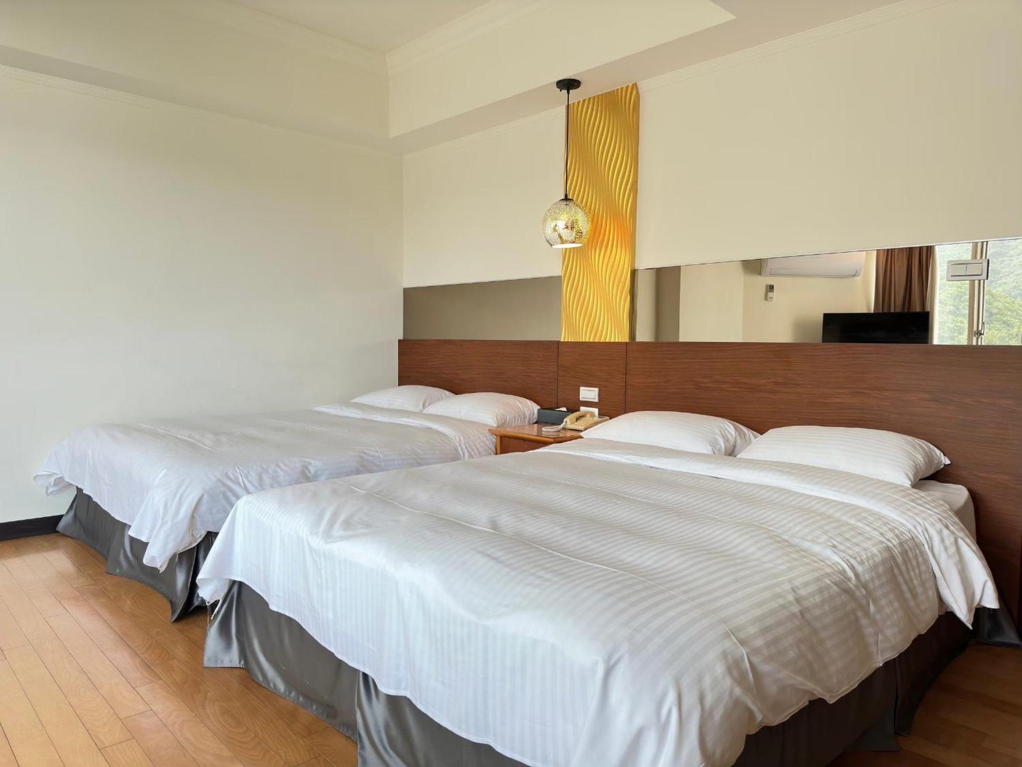 Ct Green Bay Hot-Spring Hotel Wanli Exteriör bild